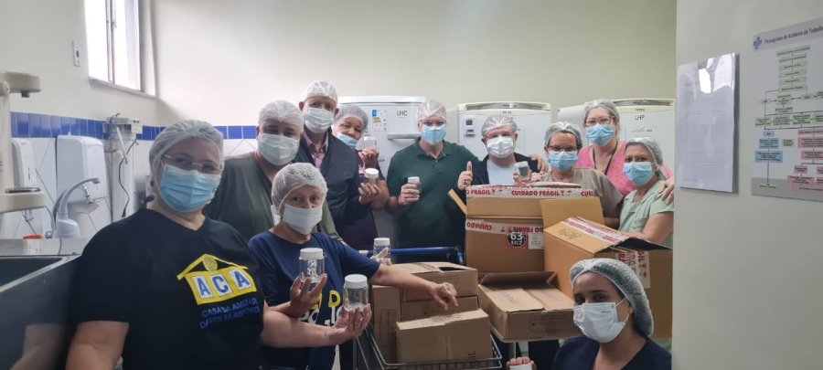 Banco de Leite Humano de Volta Redonda recebe doação de frascos de vidro