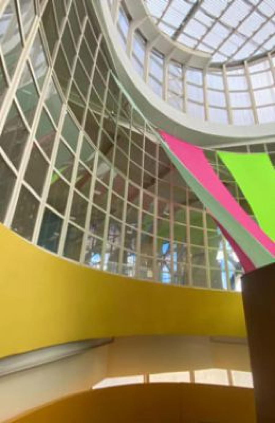 Biblioteca Pública Municipal Raul de Leoni